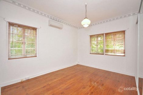 Property photo of 719 Cavendish Road Holland Park QLD 4121