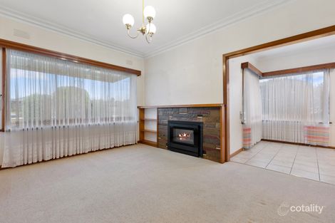 Property photo of 92 Waverley Road Chadstone VIC 3148