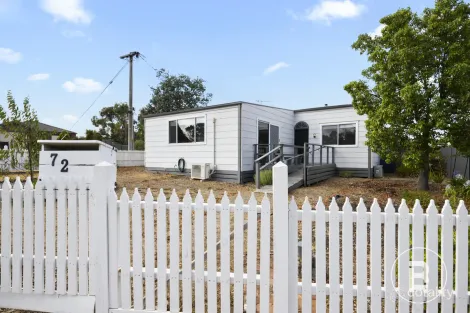 72 Golden Wattle Dr, Maryborough, VIC 3465