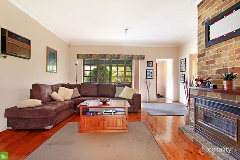Property photo of 22 Roberts Avenue Barrack Heights NSW 2528