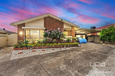 Property photo of 21 Baguley Crescent Kings Park VIC 3021