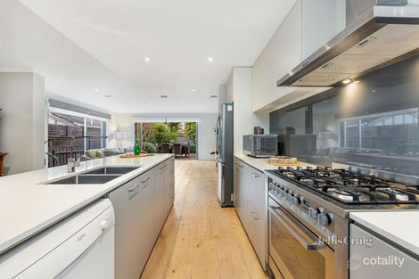 Property photo of 9A Small Road Bentleigh VIC 3204
