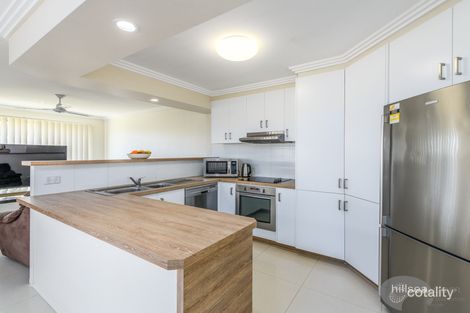 Property photo of 2/16 Jenaya Place Labrador QLD 4215