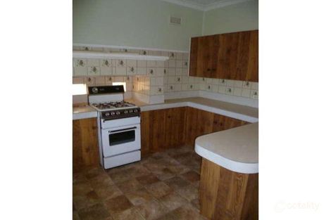Property photo of 96 De Boos Street Temora NSW 2666