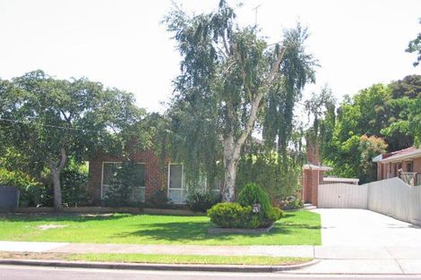 65 Valley Cres, Glenroy, VIC 3046