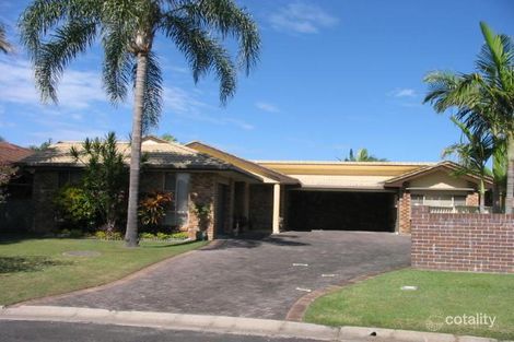 1/27 Westringia Pl, Yamba, NSW 2464