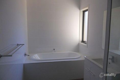 Property photo of 12 Kylie Tennant Street Franklin ACT 2913