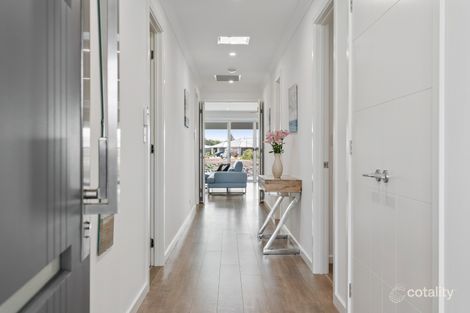 Property photo of 20 Strathmore Court Victor Harbor SA 5211