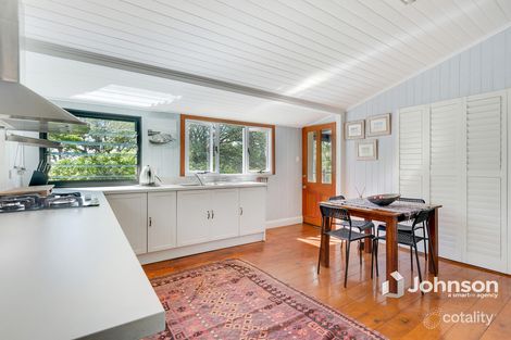 Property photo of 170 West Avenue Wynnum QLD 4178