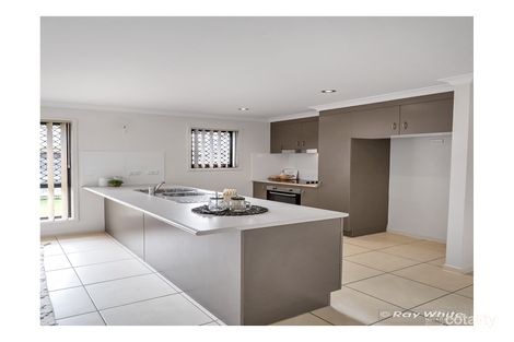 Property photo of 14 Florida Crescent Parkhurst QLD 4702