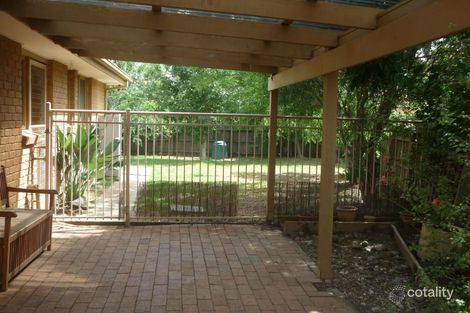 Property photo of 2 Cavanagh Close Hoppers Crossing VIC 3029