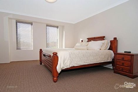 Property photo of 75 Edgecombe Pass Aveley WA 6069