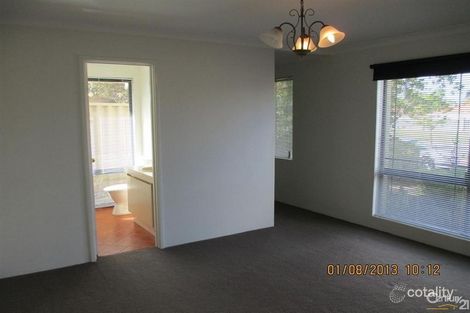 Property photo of 48 Grand Ocean Boulevard Port Kennedy WA 6172