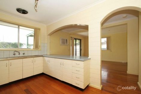 Property photo of 215 The Boulevard Thomastown VIC 3074