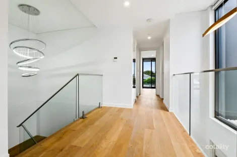 Property photo of 52 Mawson Parade Chifley NSW 2036