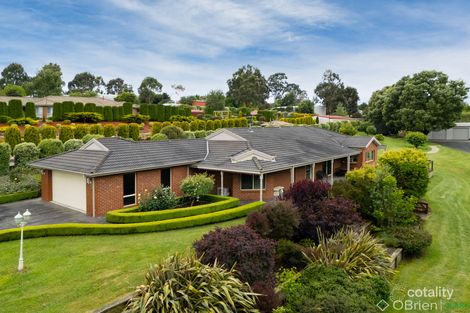 Property photo of 14 Camelot Court Warragul VIC 3820