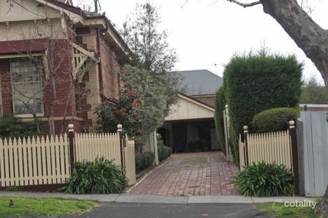 2 Laura St, Moonee Ponds, VIC 3039