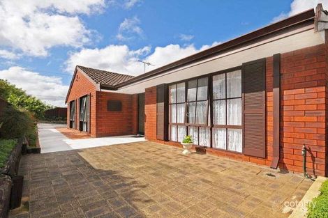 Property photo of 17 Cutter Crescent Beldon WA 6027