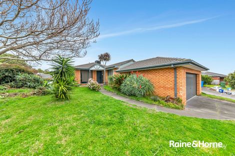 Property photo of 33 Short Road Hampton Park VIC 3976