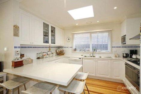 Property photo of 14 Gladwyn Avenue Bentleigh East VIC 3165