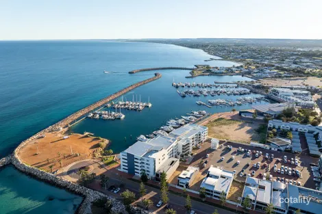 Property photo of 11/219 Foreshore Drive Geraldton WA 6530