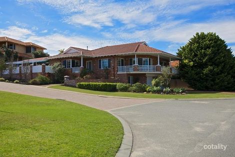 Property photo of 2 De Rouen Rise Sorrento WA 6020