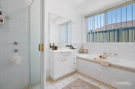 Property photo of 163 Somerset Drive Thornton NSW 2322