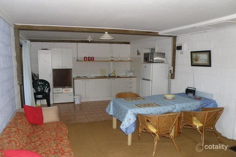 Property photo of 10 Bigoon Road Point Lookout QLD 4183