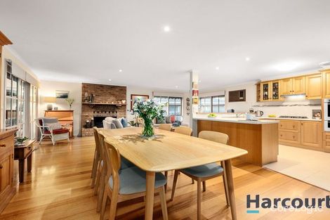 Property photo of 3 Erin Place Wantirna VIC 3152