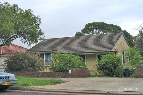 215 Wangee Rd, Greenacre, NSW 2190