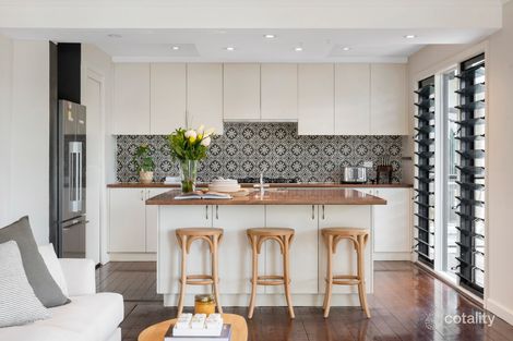 Property photo of 65 Dolphin Crescent Avalon Beach NSW 2107