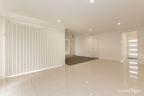 Property photo of 50 Garragull Drive Yarrabilba QLD 4207