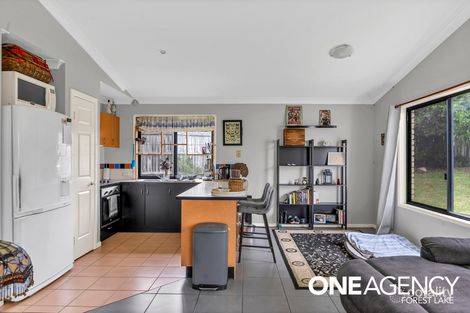 Property photo of 3 Green Place Durack QLD 4077