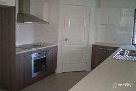 Property photo of 72 Lennox Circuit Pottsville NSW 2489