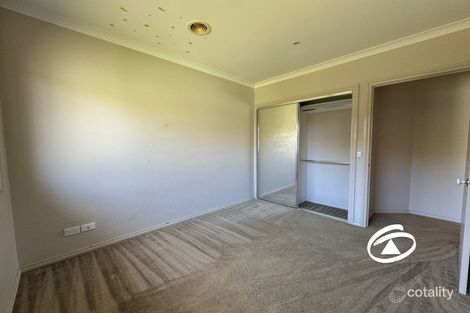 Property photo of 3 Middleton Grove Berwick VIC 3806