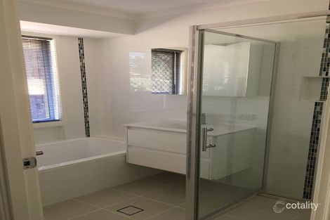 Property photo of 23 Wanata Street Sinnamon Park QLD 4073