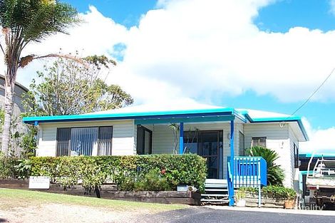 40 Scarborough St, Woolgoolga, NSW 2456