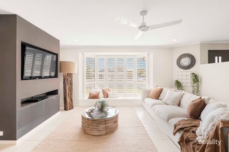 Property photo of 11 Lilian Avenue Eimeo QLD 4740