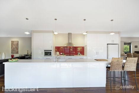Property photo of 34 St Andrews Place Lake Gardens VIC 3355
