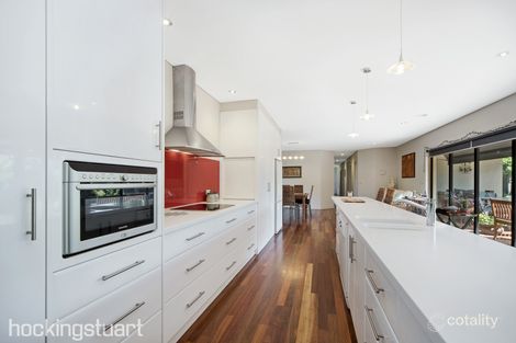 Property photo of 34 St Andrews Place Lake Gardens VIC 3355