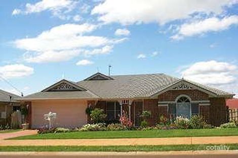 139 Spring St, Middle Ridge, QLD 4350