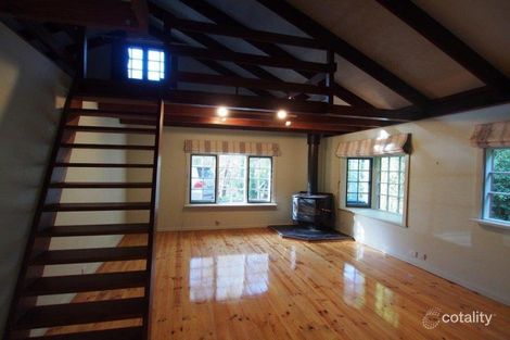 Property photo of 2 Gould Road Stirling SA 5152