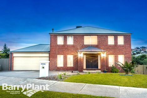 Property photo of 14 James Close Sunbury VIC 3429