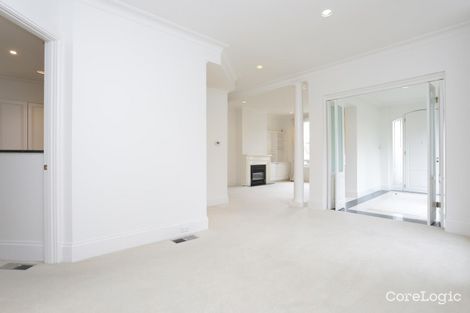 Property photo of 1/34 Clendon Road Toorak VIC 3142