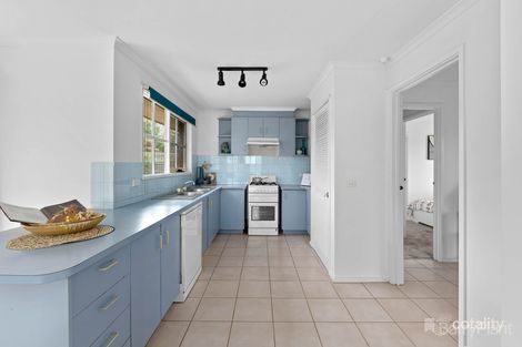 Property photo of 15 Denise Court Narre Warren VIC 3805