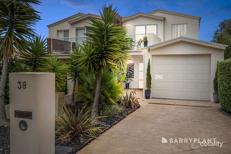 38 Third Ave, Rosebud, VIC 3939