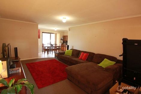 Property photo of 33 Leslie Street Kallangur QLD 4503