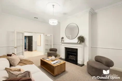 Property photo of 25 Levien Street Essendon VIC 3040