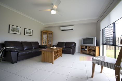 Property photo of 11 Daylesford Circuit Ormeau QLD 4208