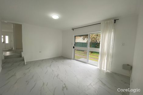 6 Armstrong St, Petrie, QLD 4502